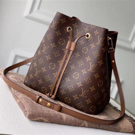 bolsa saco louis vuitton|louis vuitton handbags.